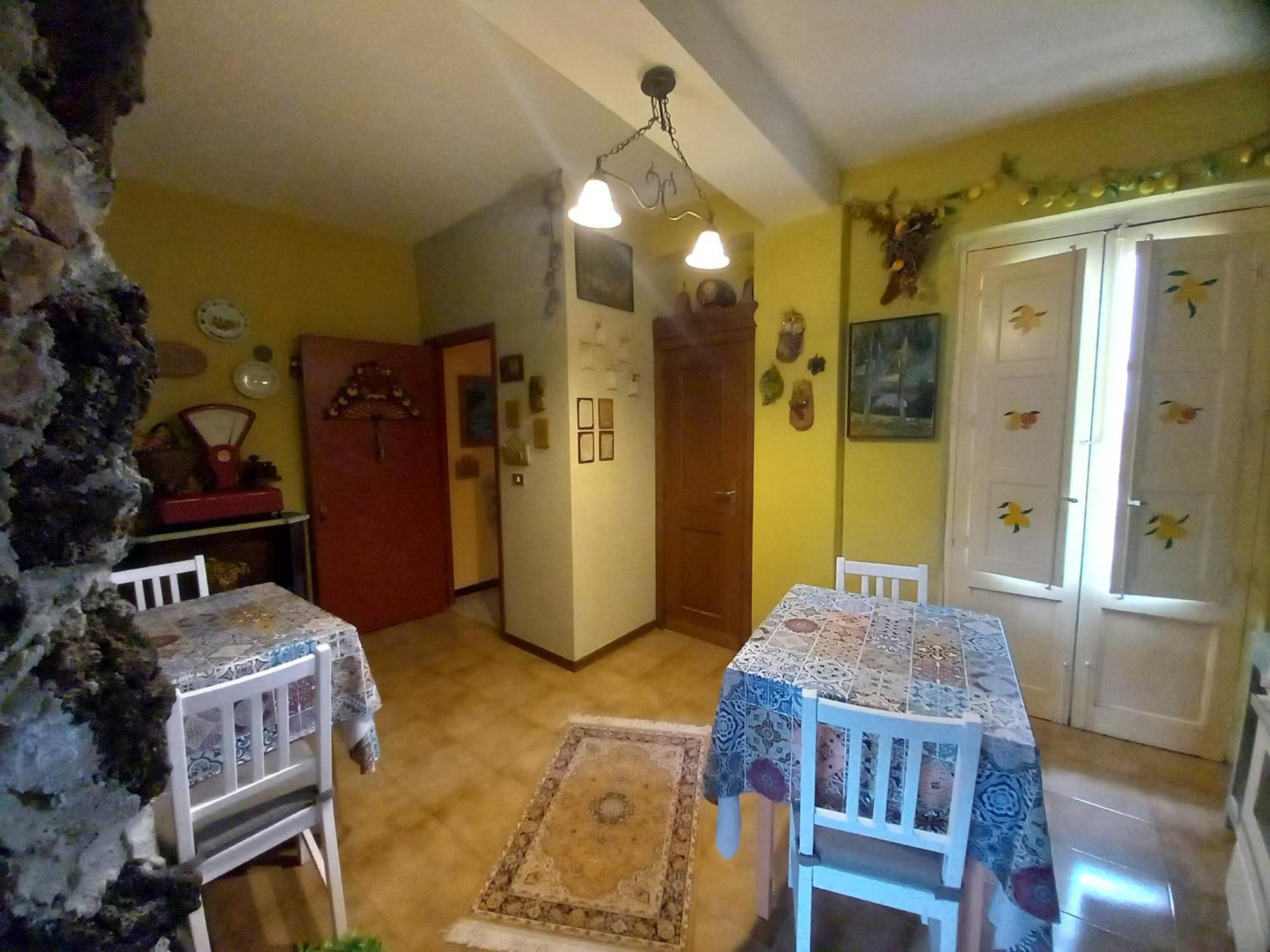 Sicilia In Miniatura "L'Atelier Dell'Etna" Bed & Breakfast Дзаферана Етнеа Стая снимка
